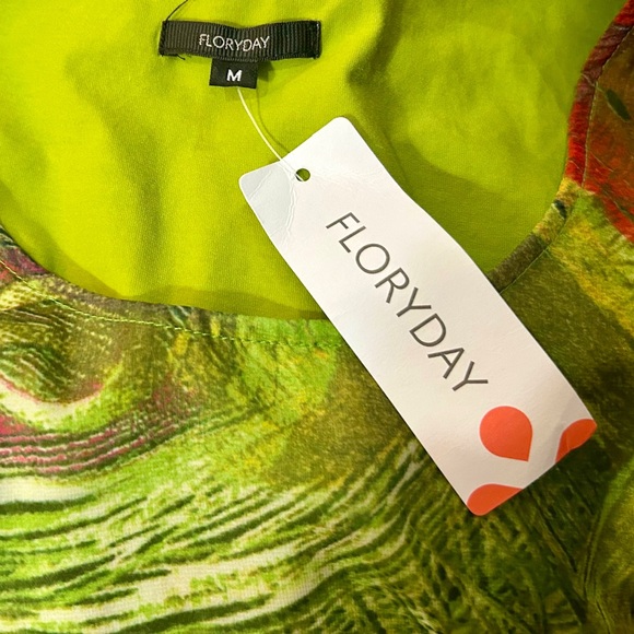 Beautiful Vibrant Peacock Inspired Dress *NWT - Picture 14 of 14